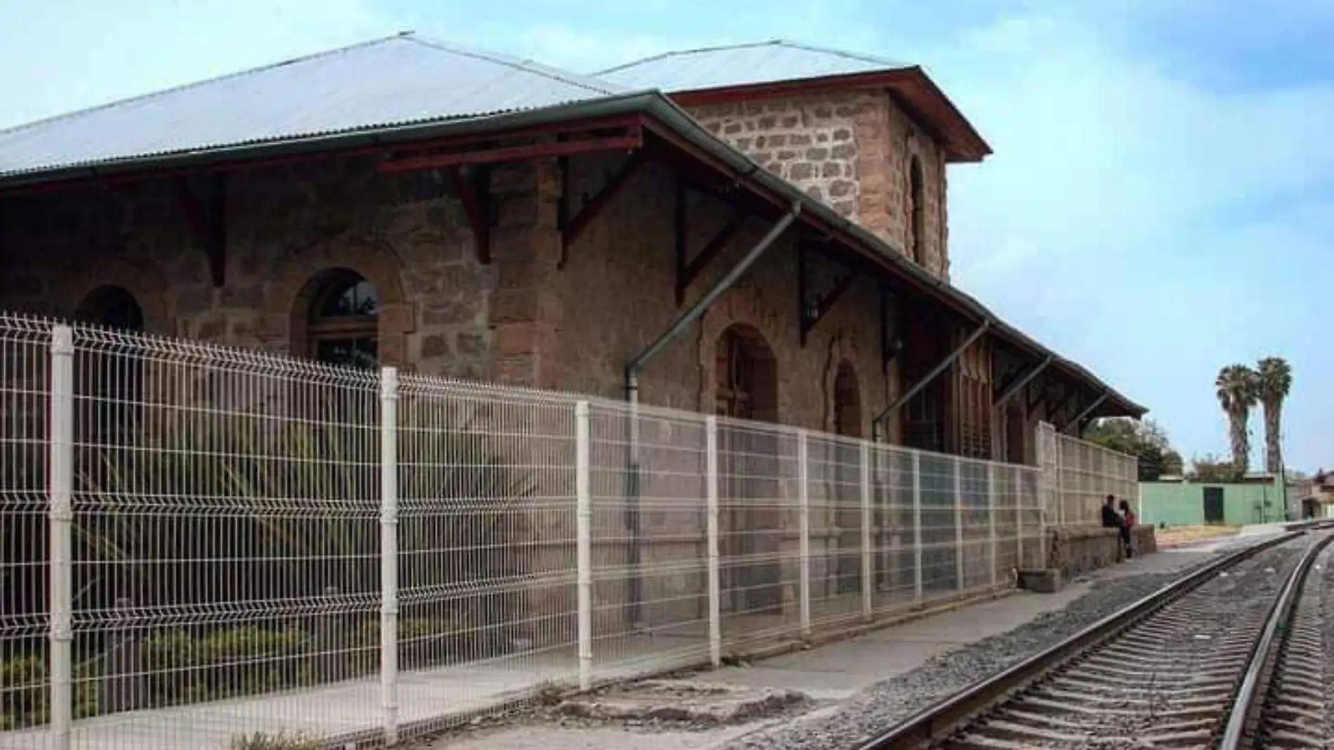 La estación del ferrocarril ok